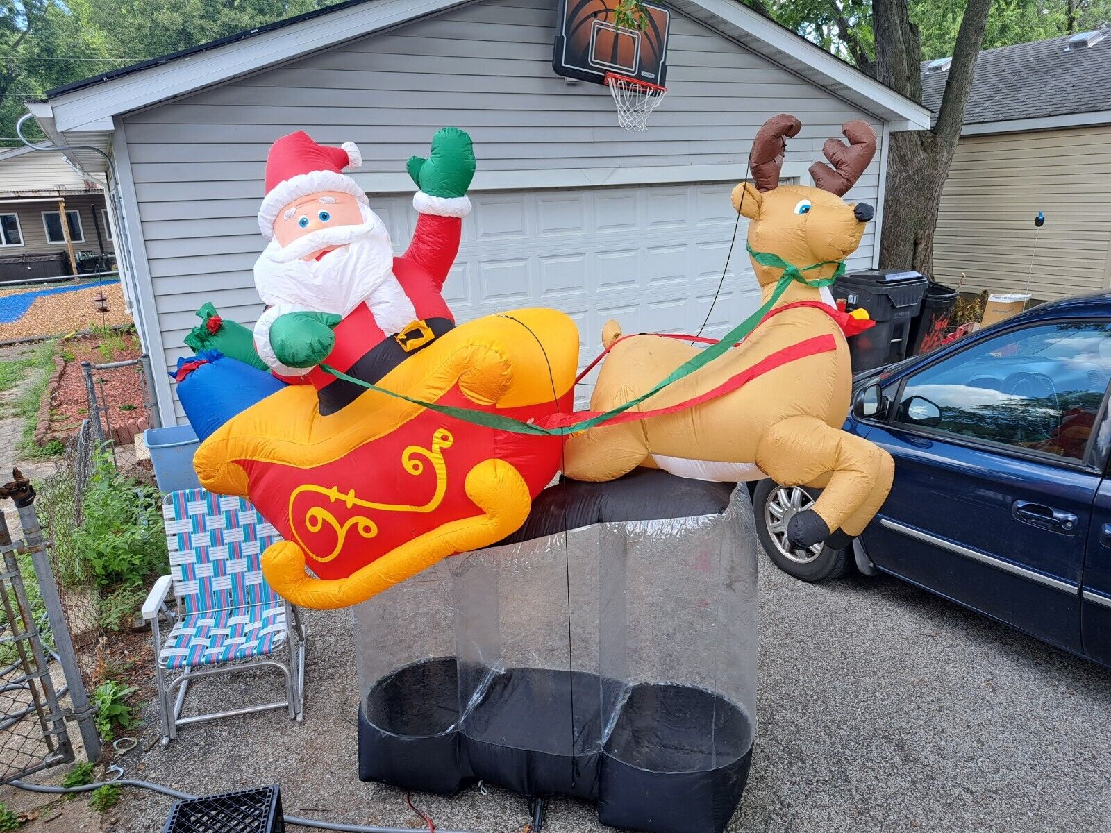 Gemmy 8’ Santa Reindeer “Floating” Sleigh Lighted Christmas Inflatable Airblown