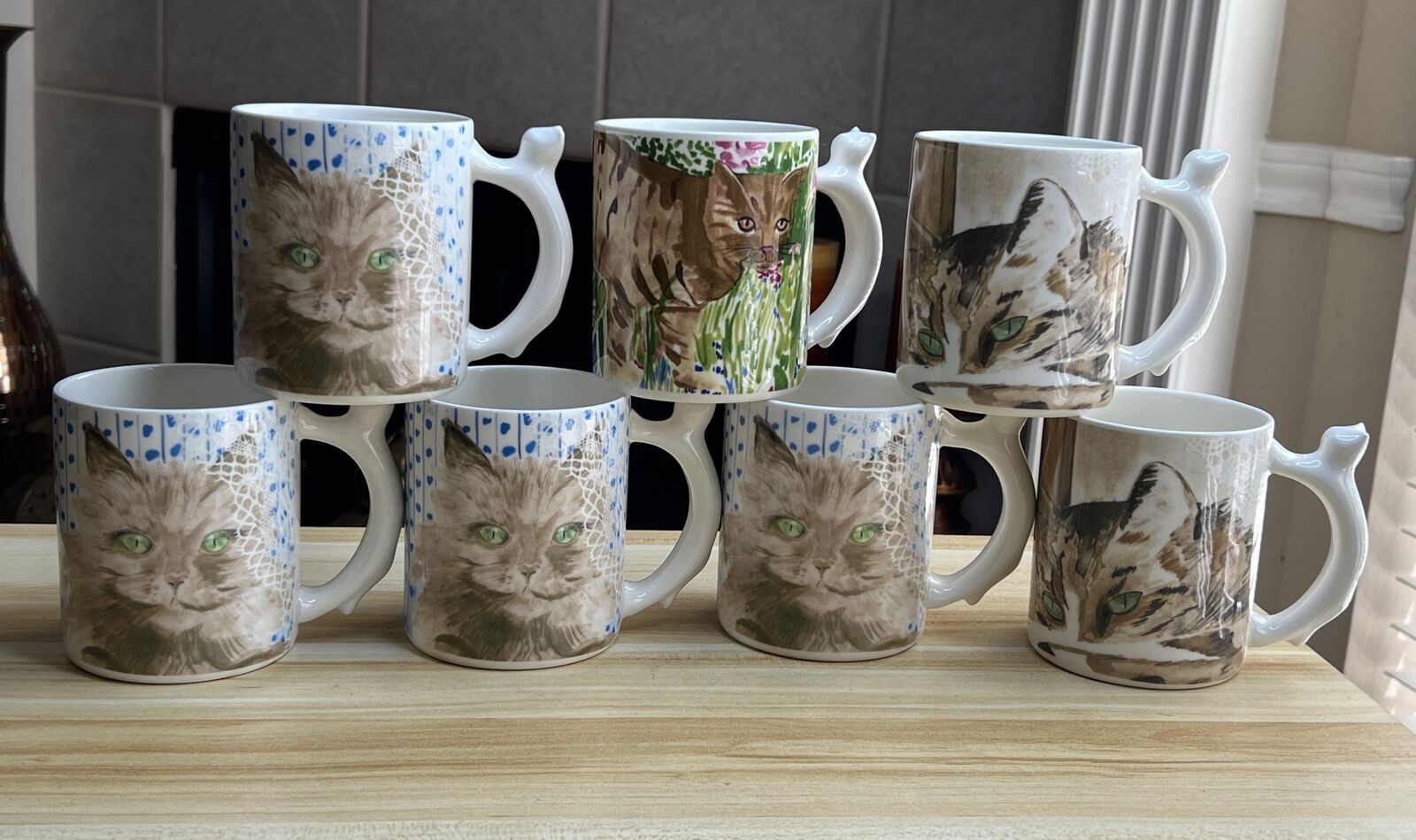 Vtg Seven Minou-ettes by C. Pradalie Porcelain Kitty Cat Floral Coffee Cup Mugs