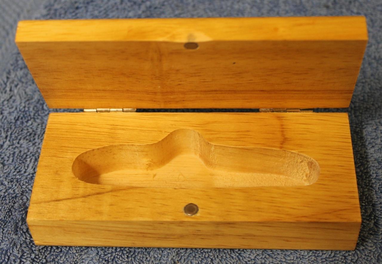 Wood Display Storage Box w/ Magnetic Latch for Medium Size Folding Pocket Knife