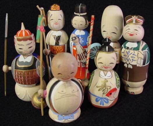 RARE 7 Lucky Gods Nodder Kokeshi Doll Set Fine Detail Old Stock 1960\'s Mint