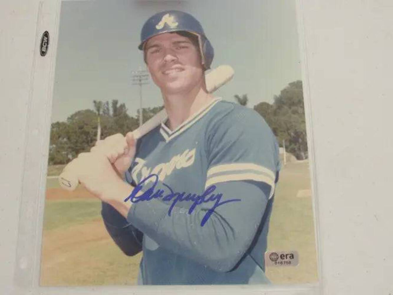 Dale Murphy of the Atlanta Braves Autographed 8x10 Photo ERA COA 758