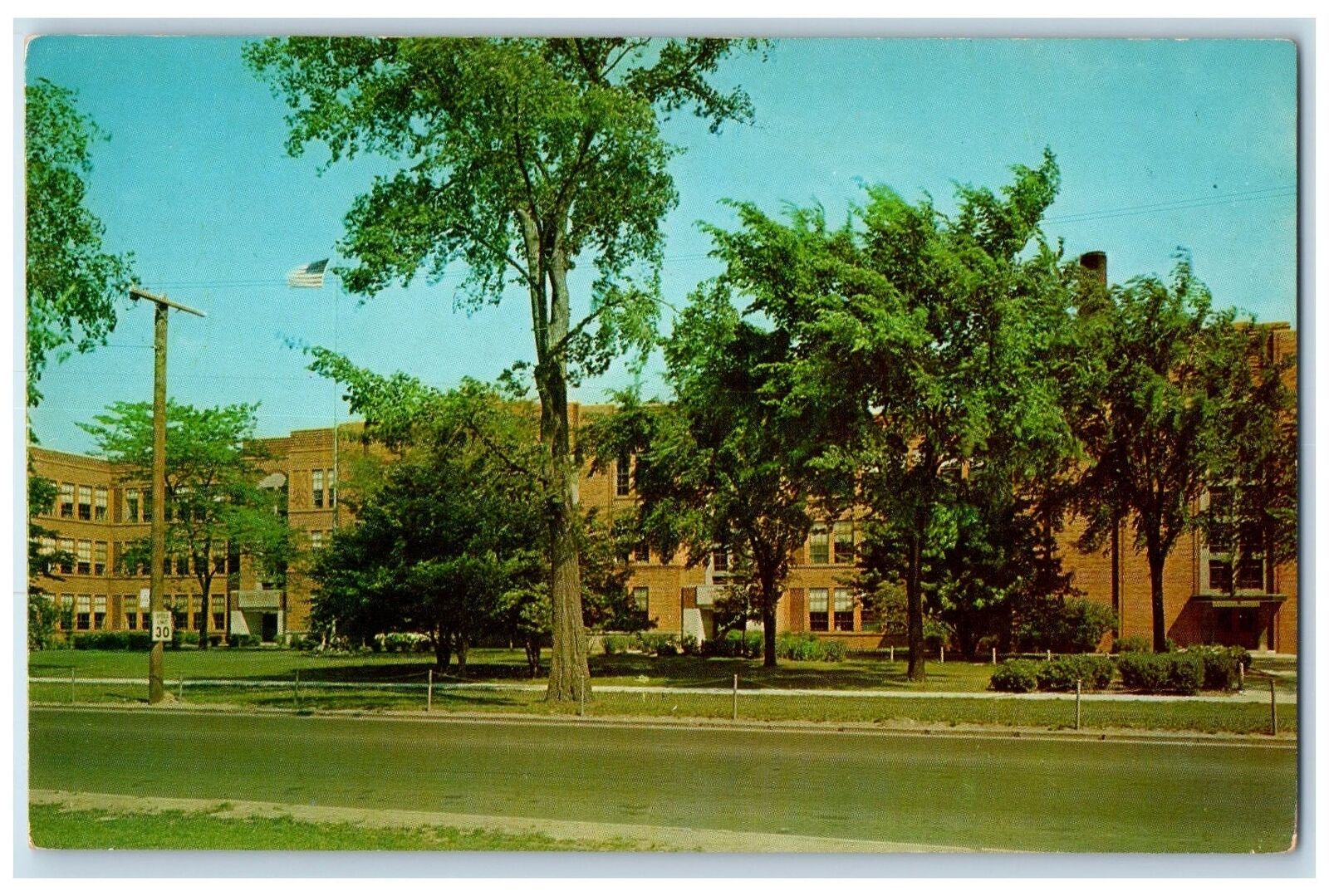 c1960s Edwin Denby High School Roadside Detroit 24 Michigan MI Unposted Postcard