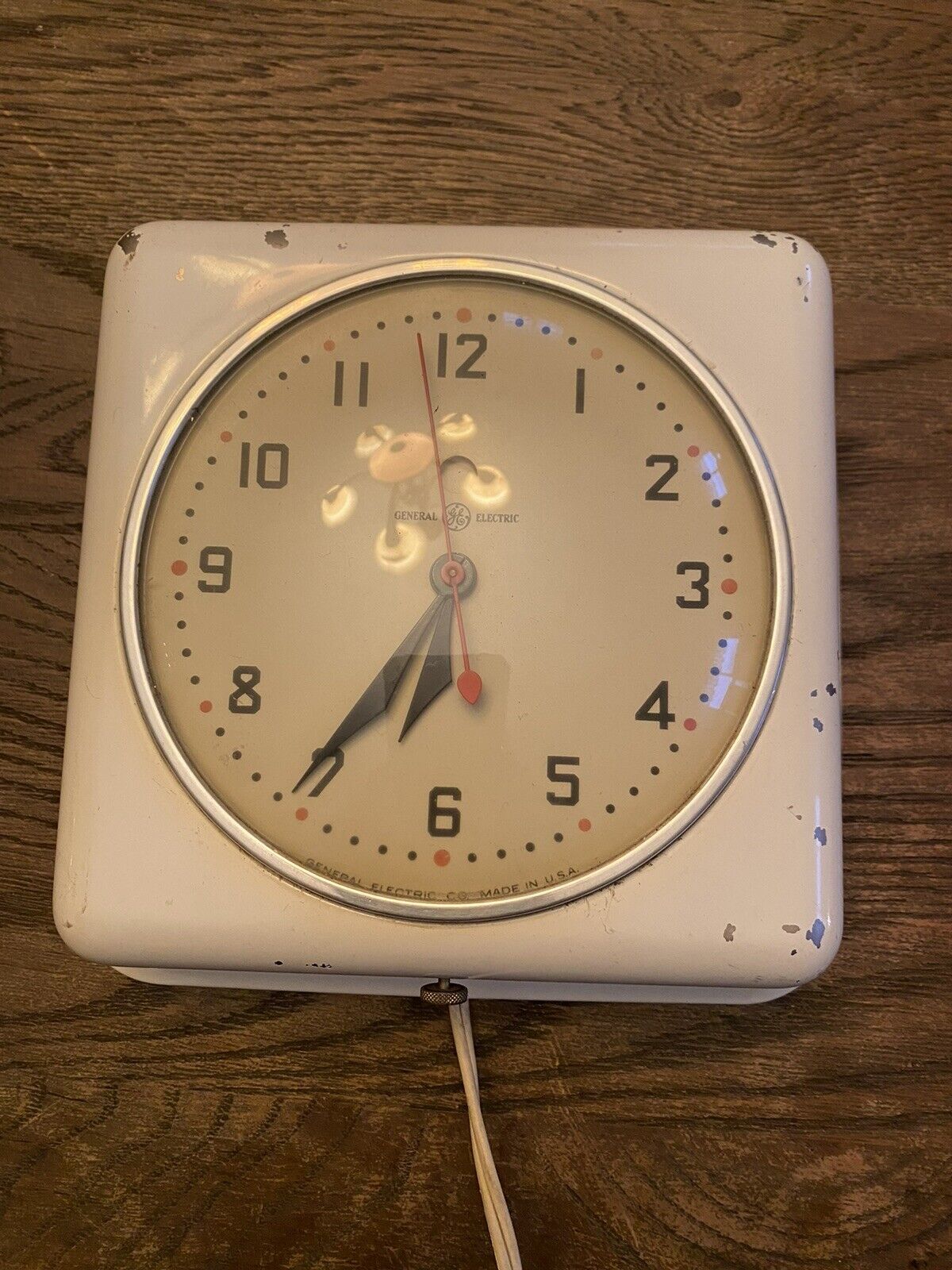 Vintage Wall Clock 1940\'s General Electric 2H08 Cream Antique Finish Tested USA