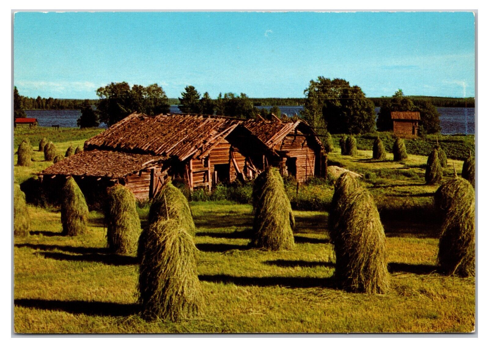 Vintage 1980s - Finland Country Side View - Finland Postcard (UnPosted)