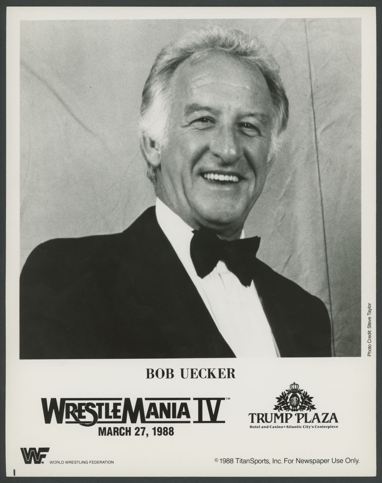 1988 WWF Wrestlemania IV Orginial Press Photo Bob Uecker