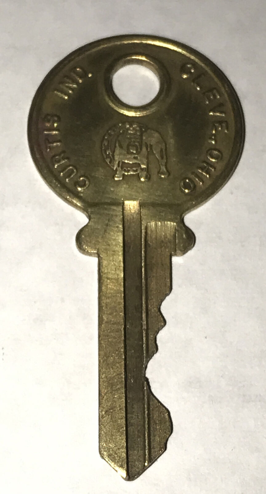 VINTAGE BRASS  CURTIS KEY COMPANY CLEVELAND OHIO IN 1 KEY #IN1 MADE IN USA