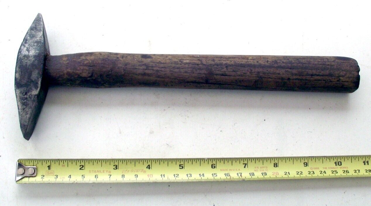 Walling/Masonry/Geologists Hammer no makers marks seen