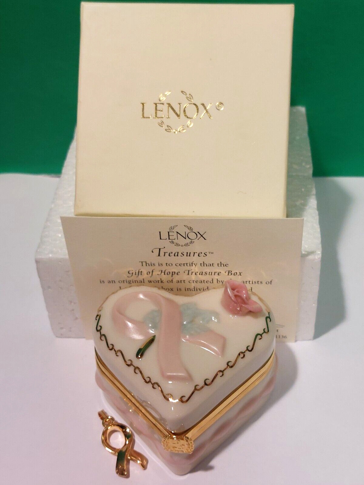 LENOX GIFT OF HOPE TREASURE BOX with a Cancer Awareness GOLD CHARM -- NEW n BOX