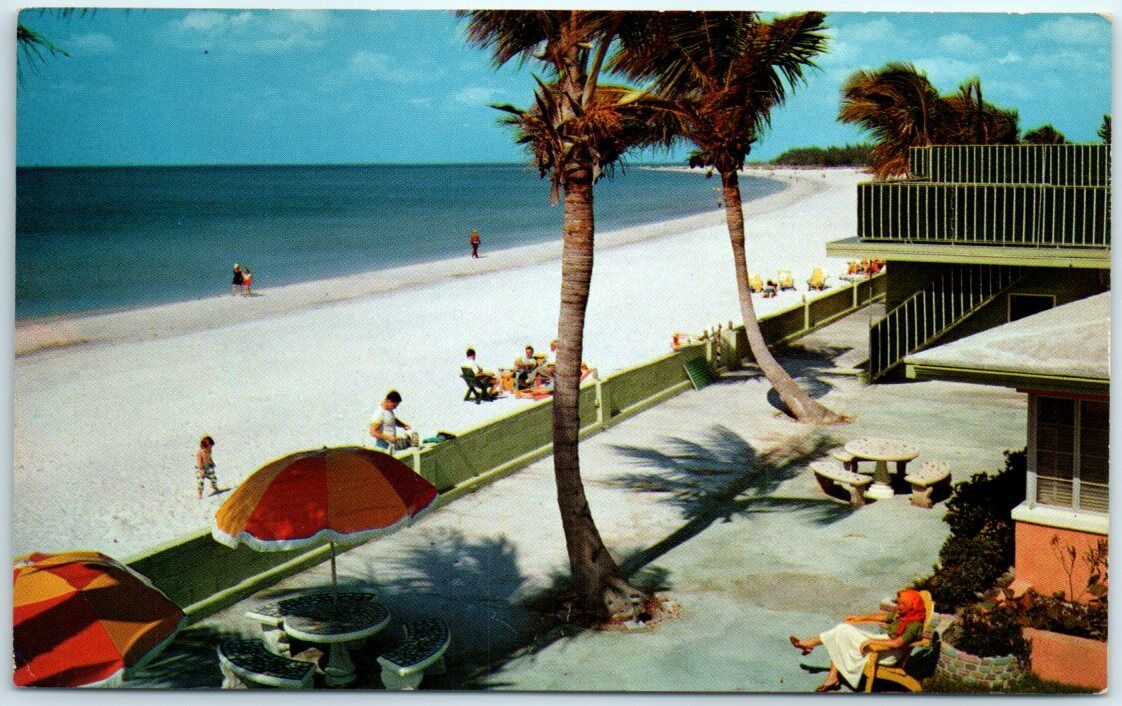Postcard - Beautiful White Sands of St. Petersburg Beach, Florida