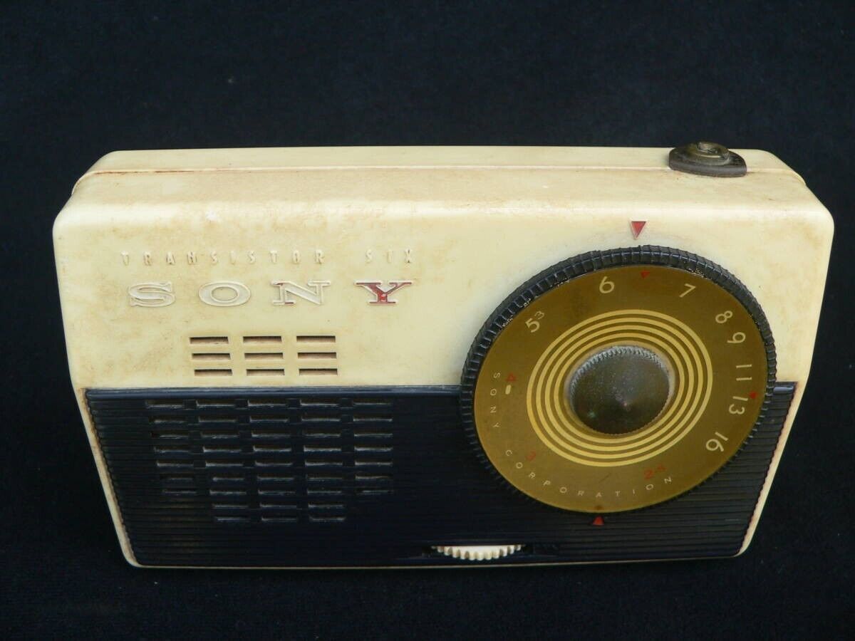 Rare Vintage Totsuko Sony TR-62 2-Band Oval Transistor Radio 1957 Japan