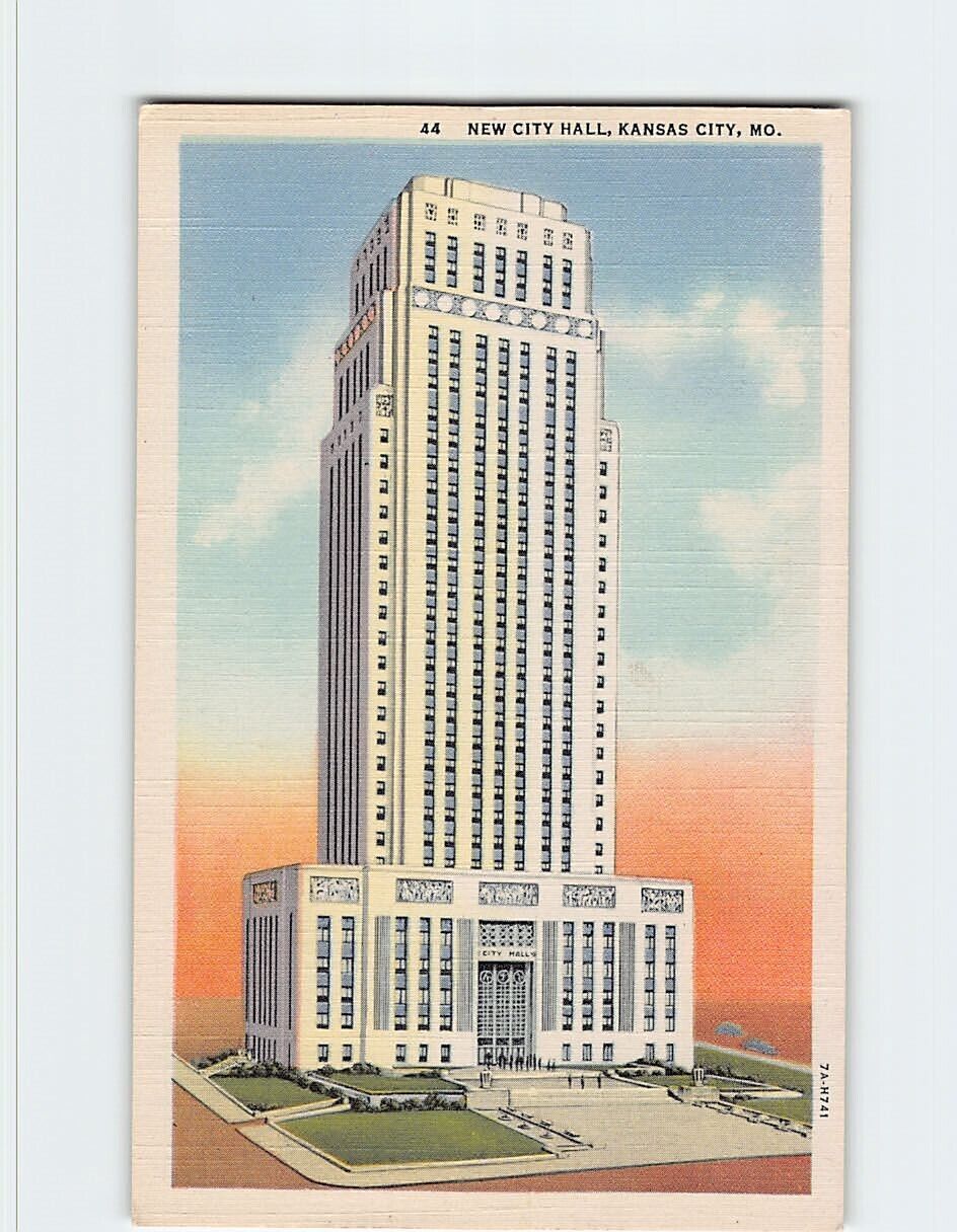 Postcard New City Hall, Kansas City, Missouri