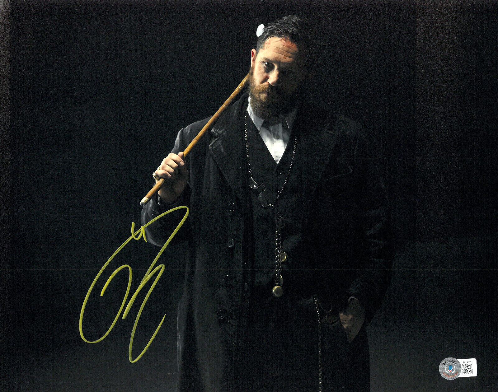 TOM HARDY SIGNED AUTOGRAPH PEAKY BLINDERS 11X14 PHOTO BECKETT BAS