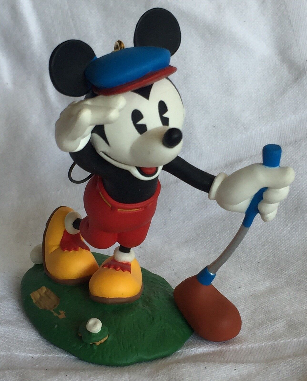 1997 Mickey Mouse Christmas Golf Ornament Holiday Tree Decor Gift Hallmark