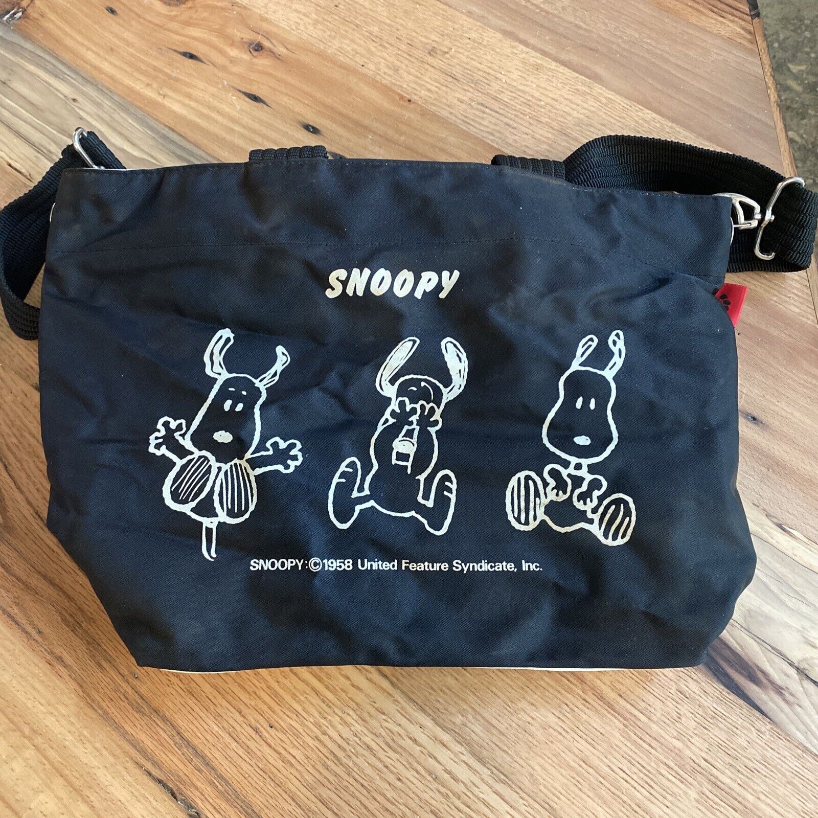 Vintage Japanese Manufactured Snoopy Messenger Bag Shoulder Black