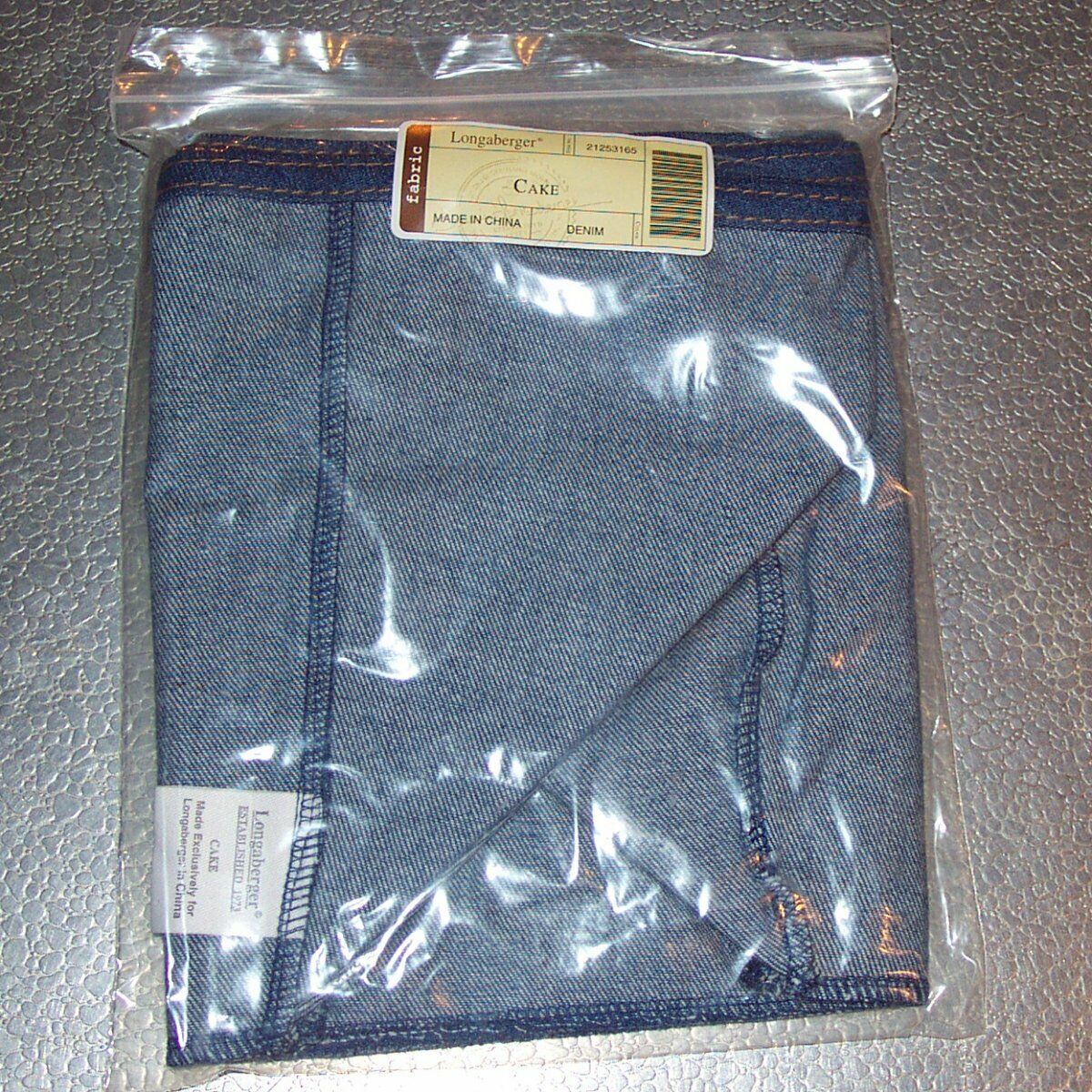 Longaberger Denim Blue Jeans CAKE Basket Liner with Metal Buttons ~ 