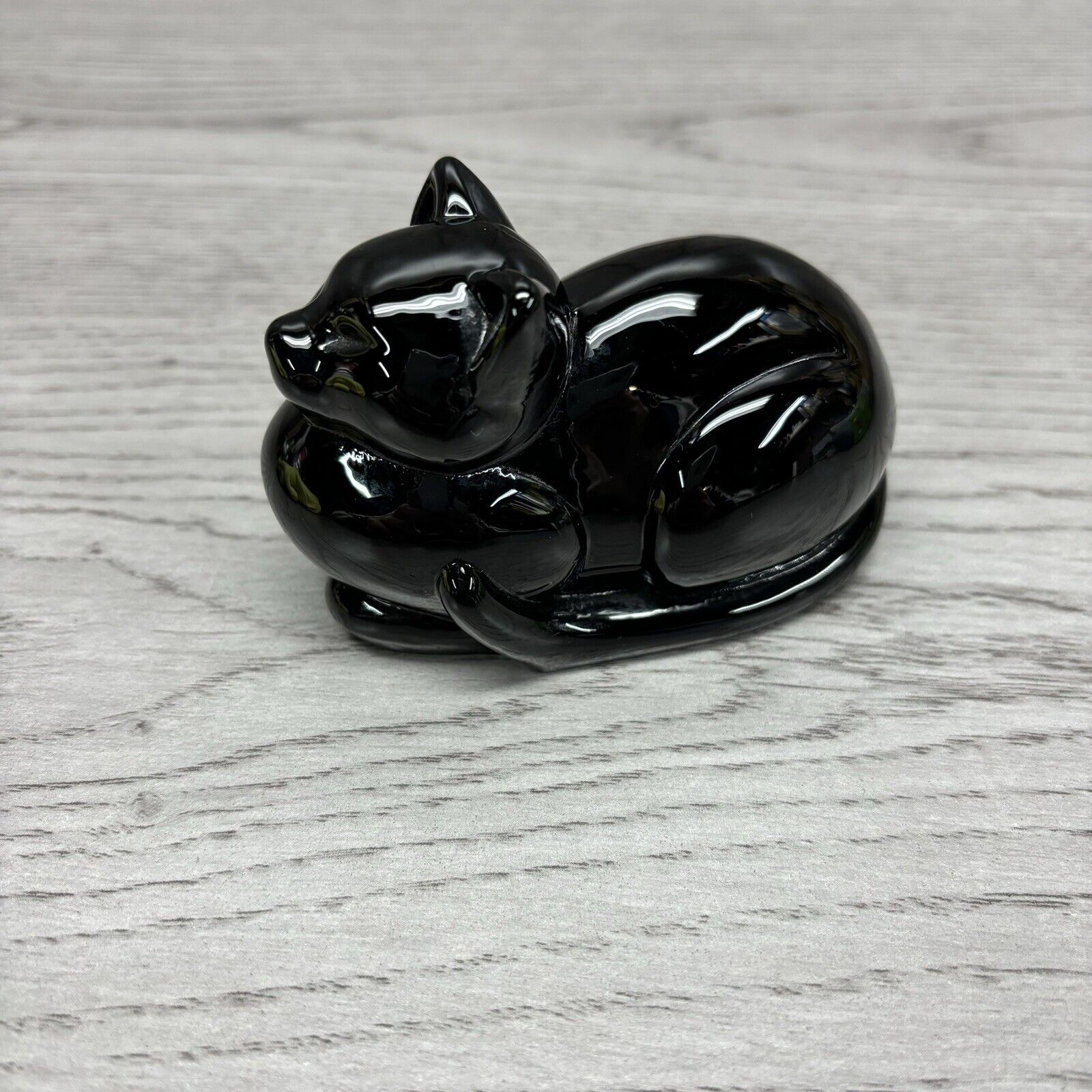 Vintage Black Art Glass Sitting Cat Figurine/Paperweight Black Glass Hallmark