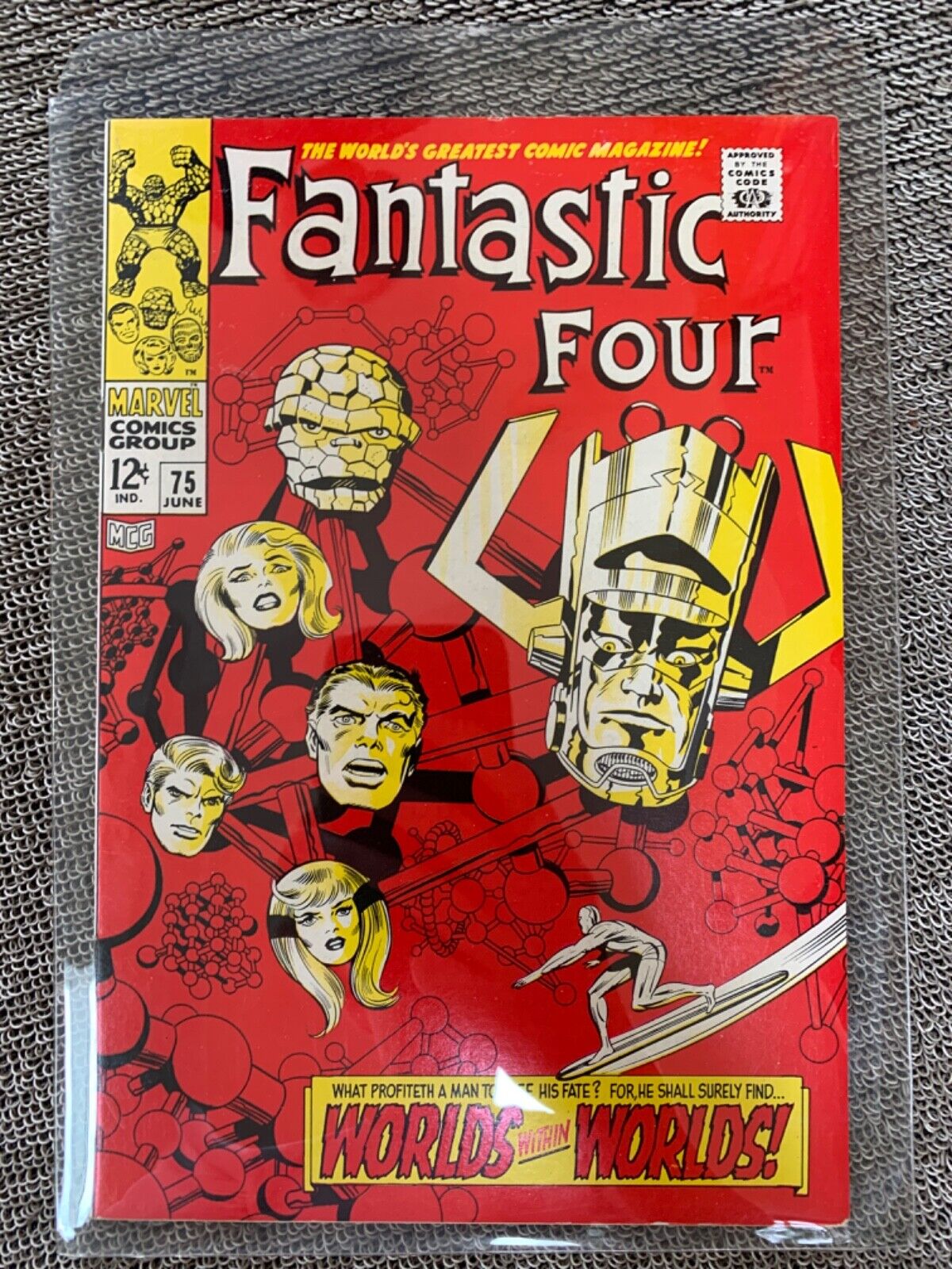 1975 Fantastic Four Marvel Brand New World Within Worlds Series