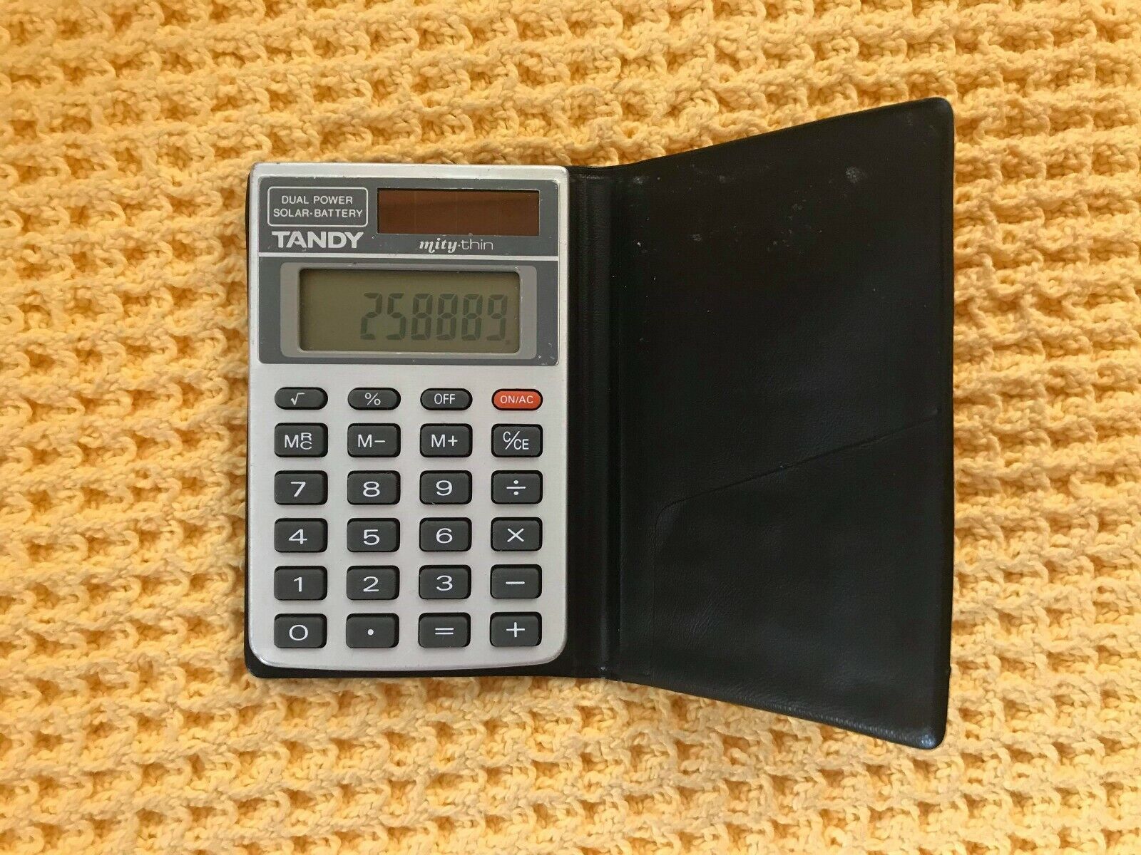 Vintage Tandy Mity-thin Solar Power Calculator
