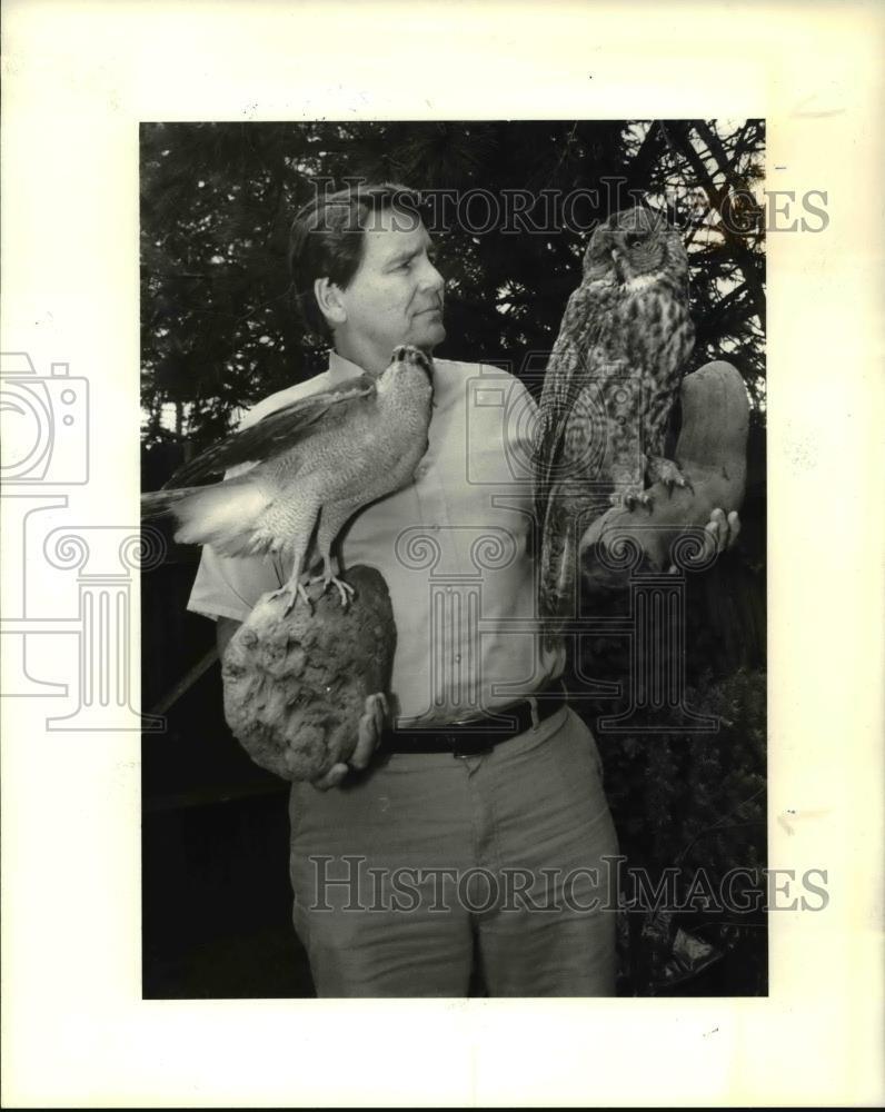 1986 Press Photo Ron Lamb, Southern Oregon State College biology professor