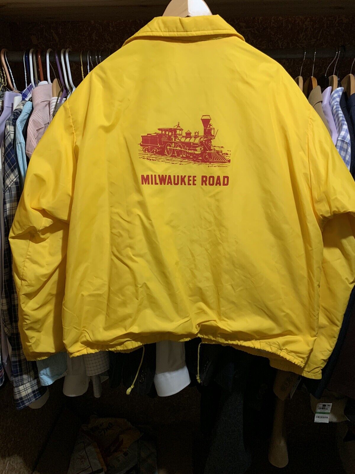 Vintage 1976 Milwaukee Road Yellow Valet Jacket Sportswear SUPREME KITH YEEZY