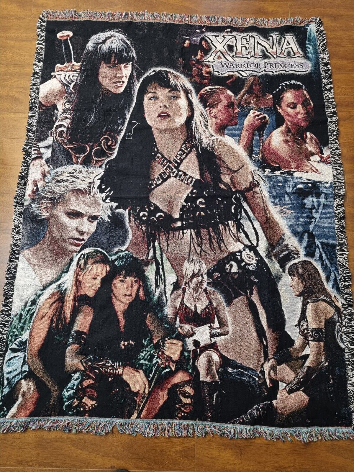 Xena princess warrior tapestry. Size 170x126 centimeters. Rare Collectible
