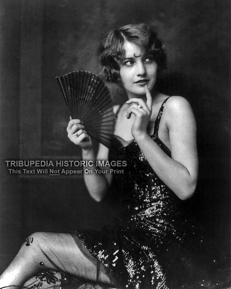 1920s Vintage Photo - Barbara Stanwyck - Ziegfeld Follies Beautiful Flapper Girl