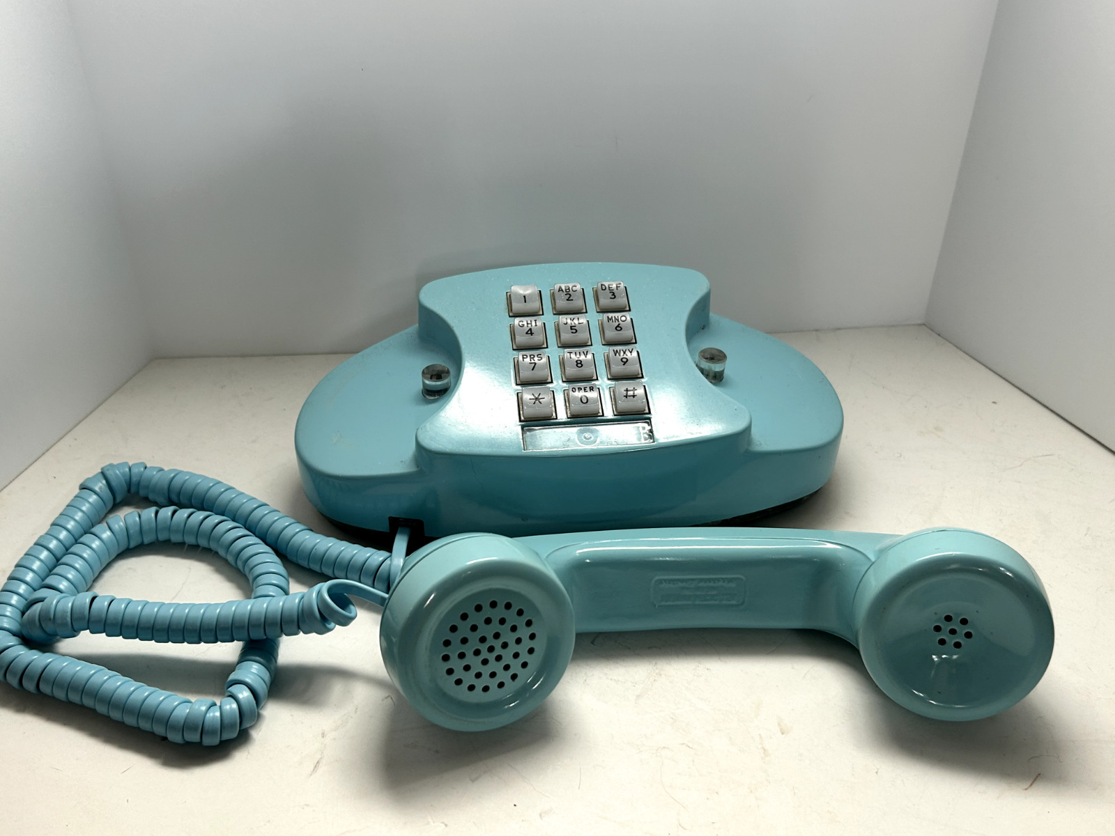 Vintage 1976 Princess Western Electric Aqua Push Button Telephone Phone Rare