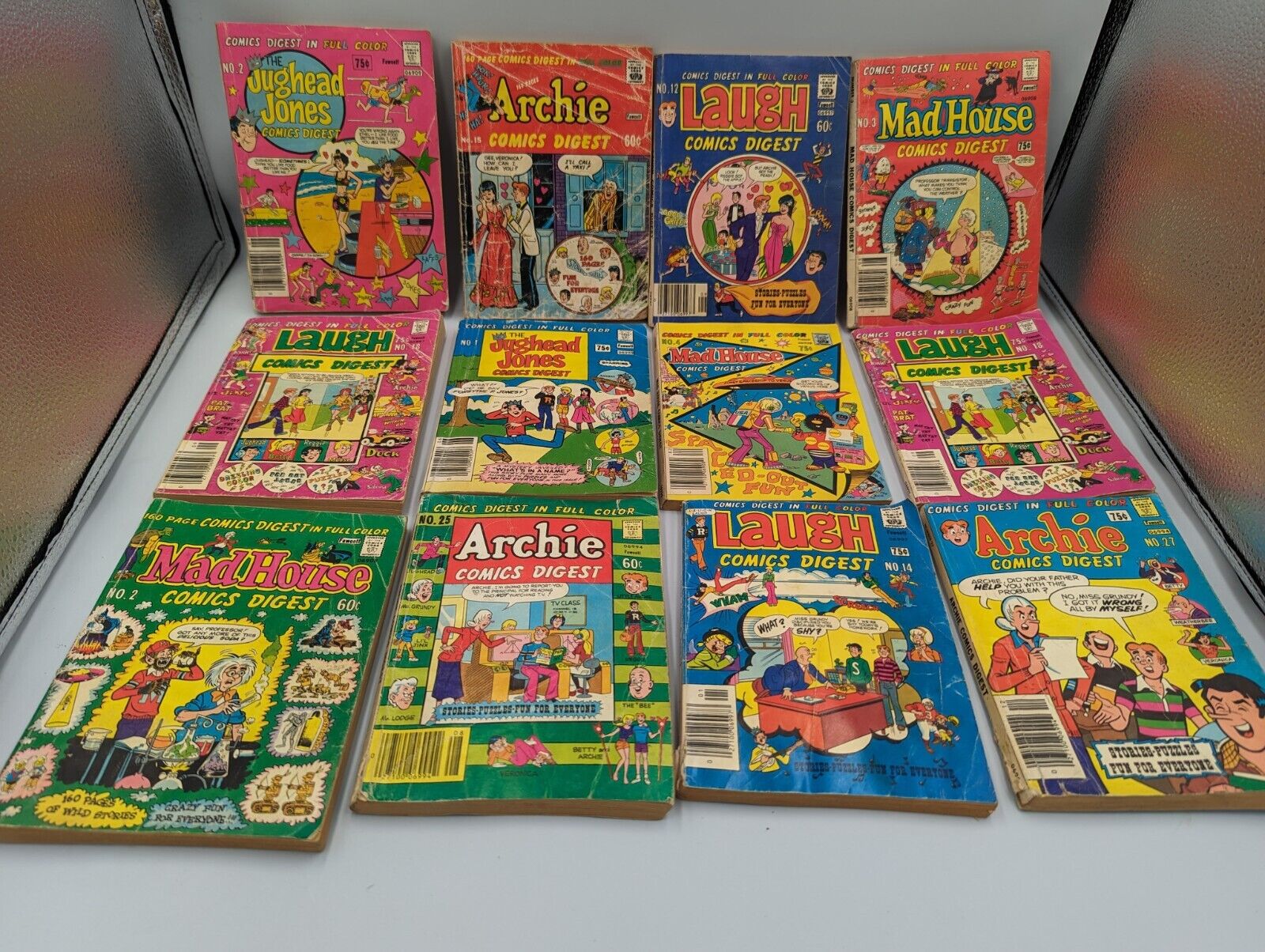 Lot 12 Vintage 1970s comics Digest Archie Laugh Mad House Jughead Jones