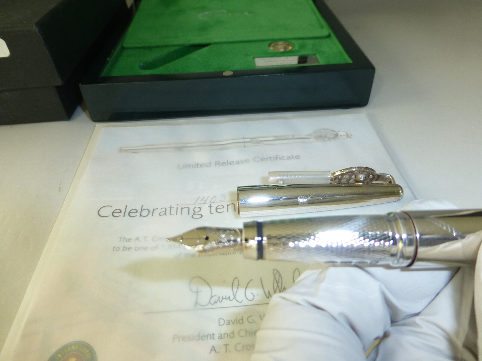 VINTAGE STERLING SILVER LIMITED EDITION TENNIS HALL OF FAME FOUNTAIN PEN IN BOX