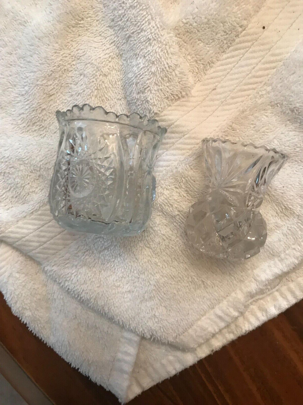 ITEM NO. GYT2R TWO GLASS TOOTHPICK HOLDERS