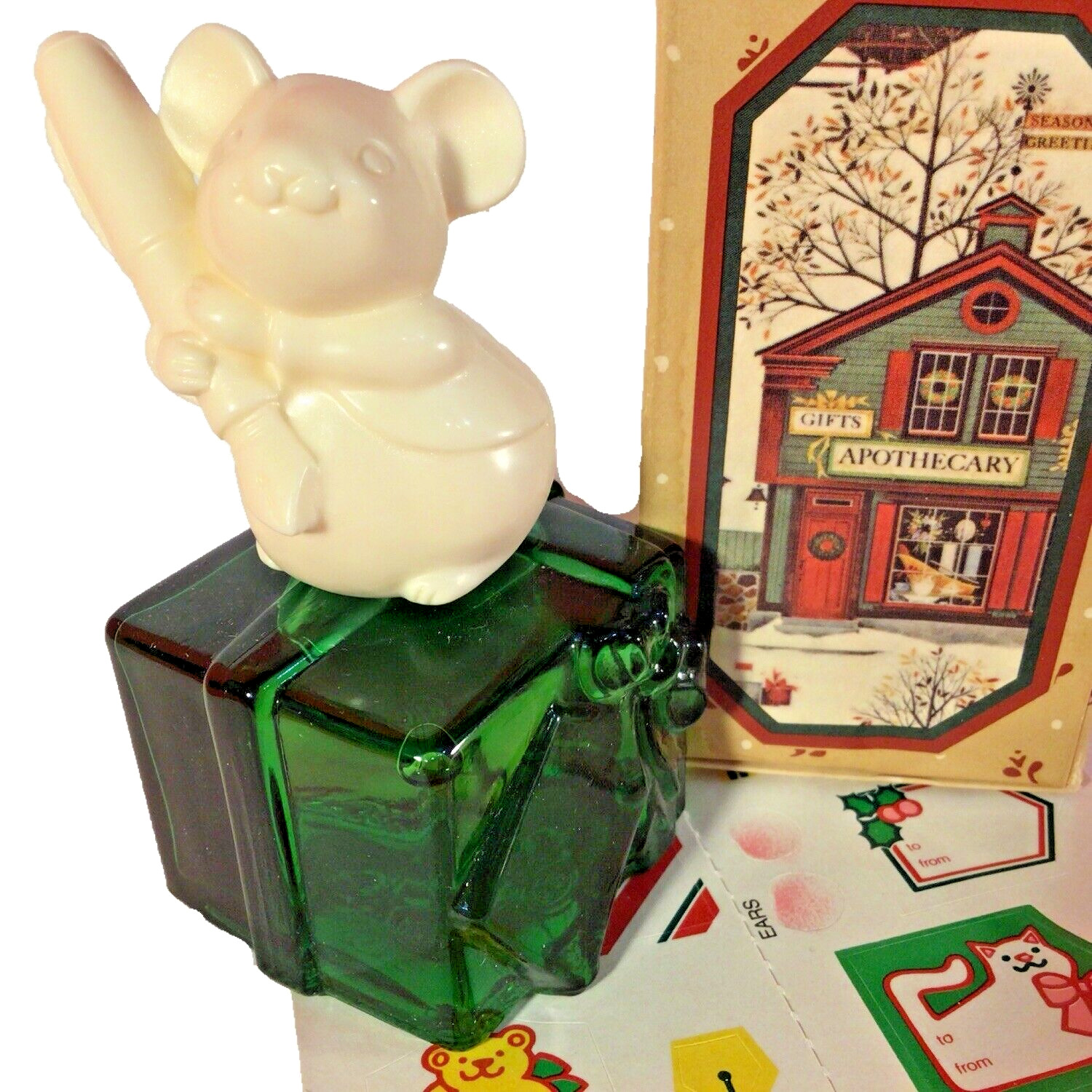 COUNTRY CHRISTMAS MOUSE AVON DECANTER WITH CHARISMA COLOGNE IN BOX 1982 VINTAGE