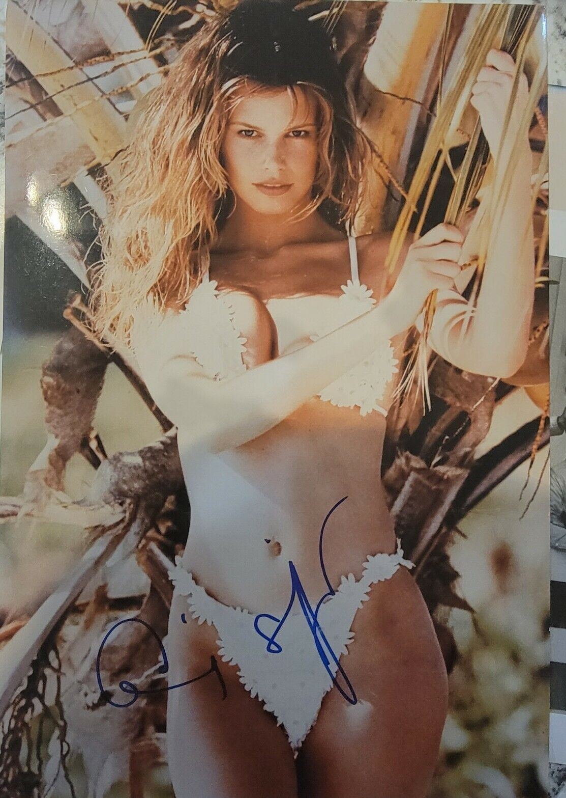 Claudia Schiffer Signed Photo