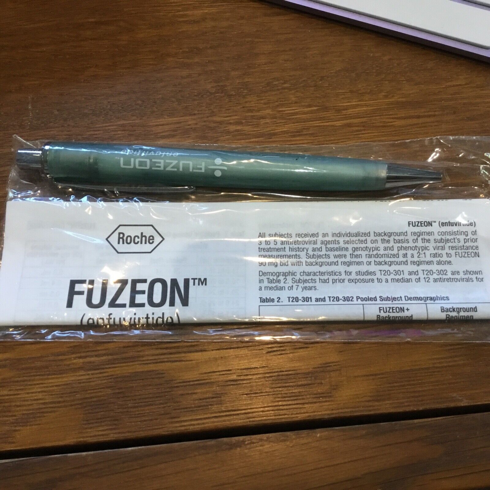 FUZEON RARE HIV DRUG PEN AND PACKAGE INSERT SEALED FROM DRUG REP/ DRUG REP PROMO
