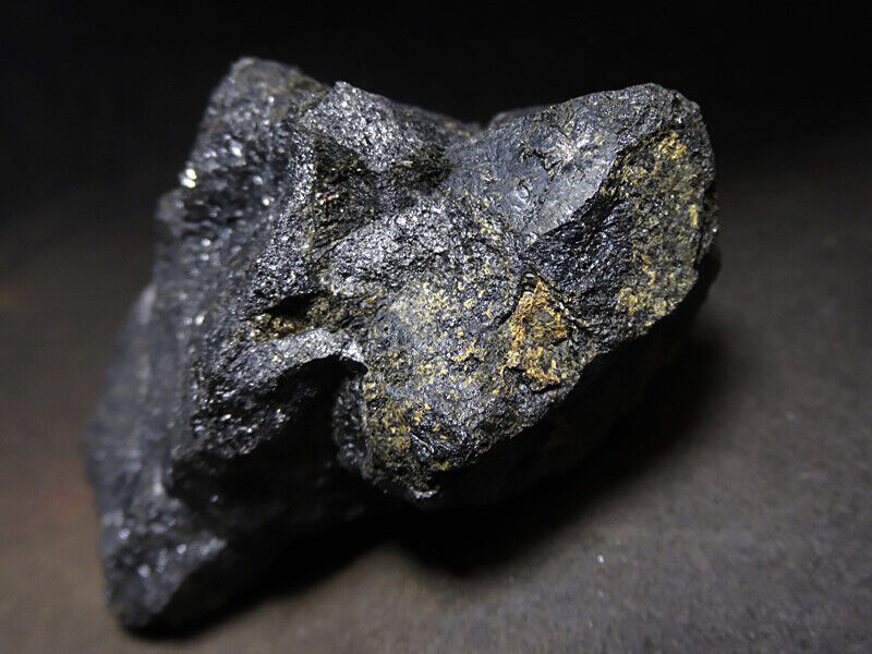Rare Knopite Perovskite 75*48*41mm Crystal Mineral Africanda, Kola, Russia
