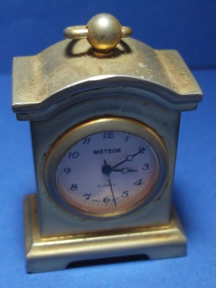 Vintage METEOR Quartz Mini Brass Mantle Office Clock Desktop Paperweight RARE 