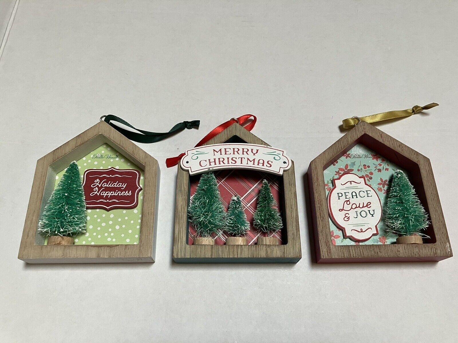 REDUCED. The Pioneer Woman House Shadowbox 3-Piece Ornament Bundle