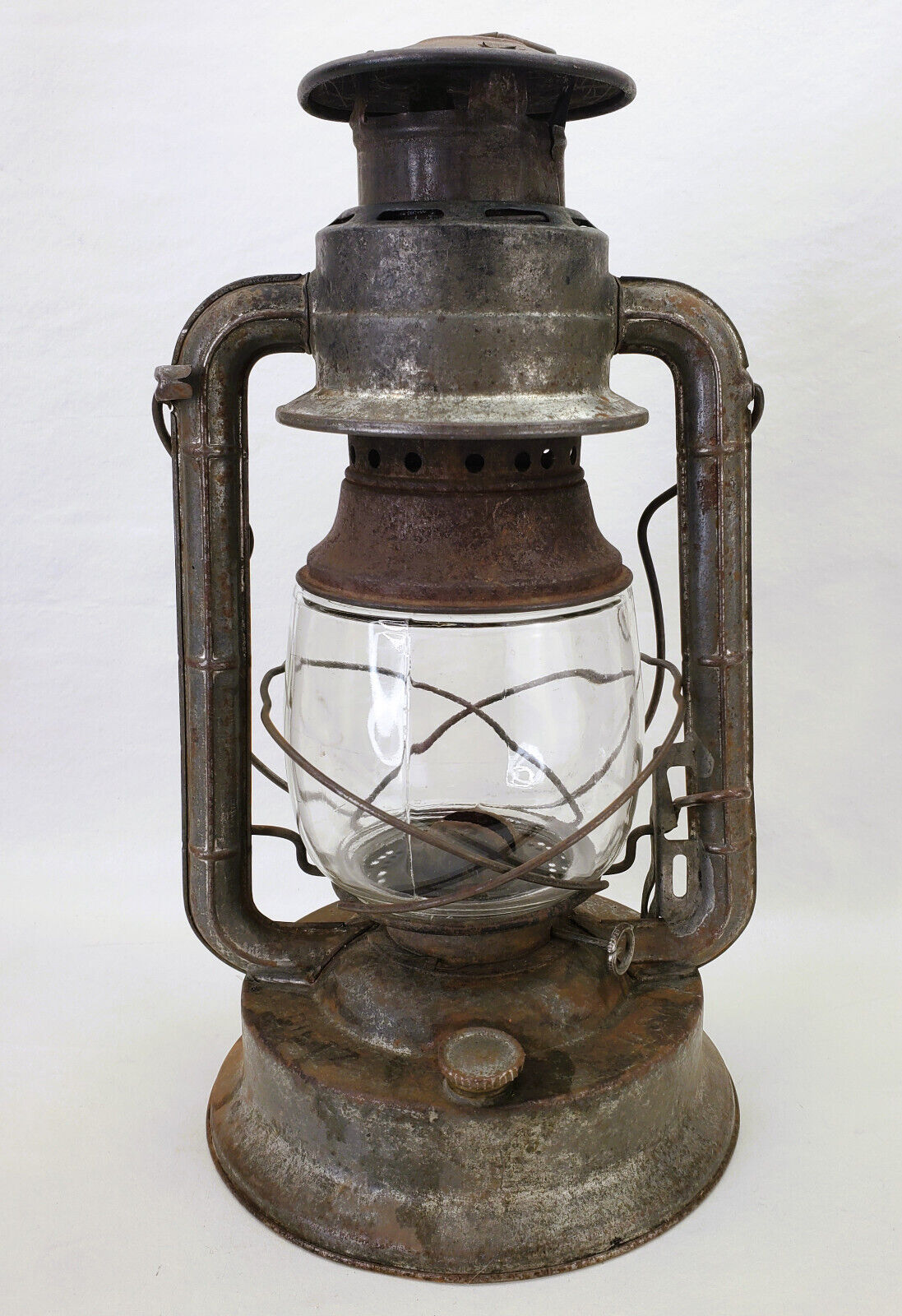 Vintage Kerosene Dietz No. 2 D-Lite Lantern Clear Glass NY USA VGC