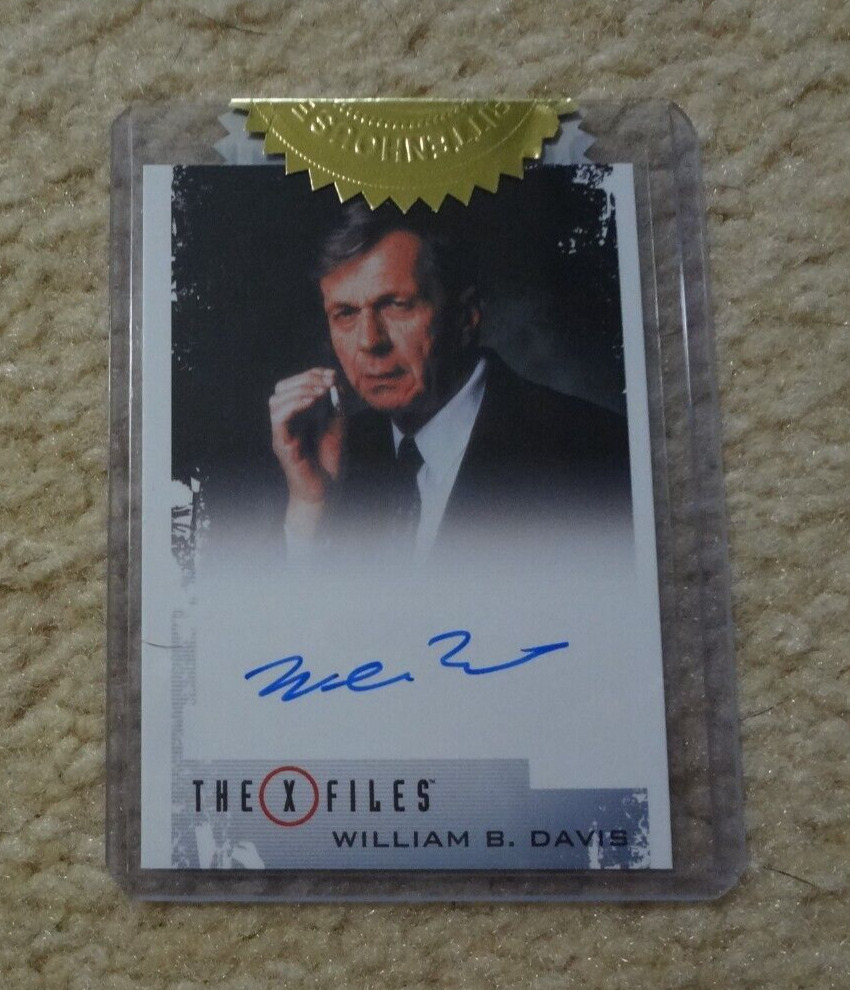 X-Files Archives Classic 2019 Autograph Card William B. Davis as Cigarette Man