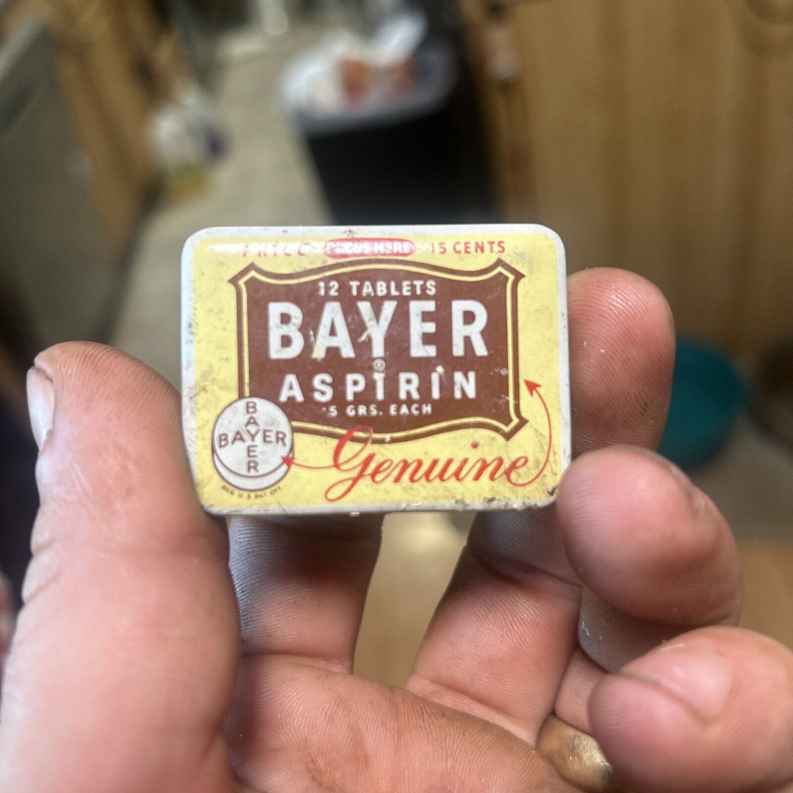 Vintage Bayer Genuine Aspirin Medicine Tin Holds  Tablets 15 Cents