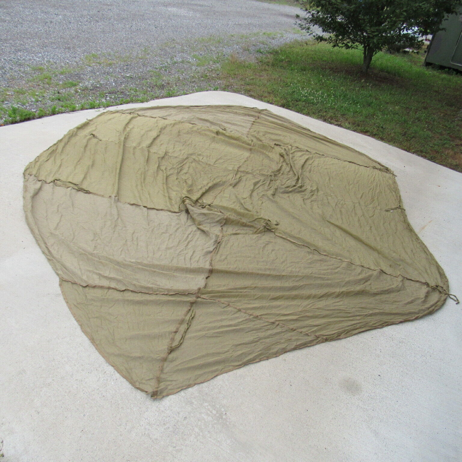 US WWII GI Mosquito net for cot Original Khaki Nice 43' date and tag  (NT1)