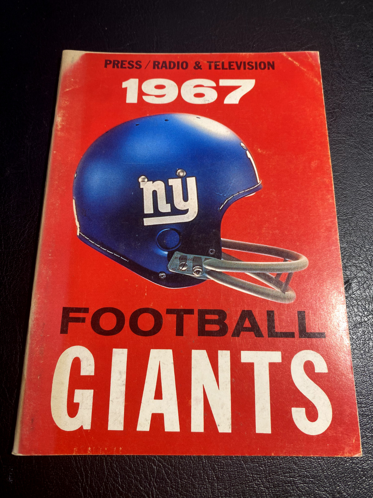1967 Giants Press Radio TV Guide NFL Football