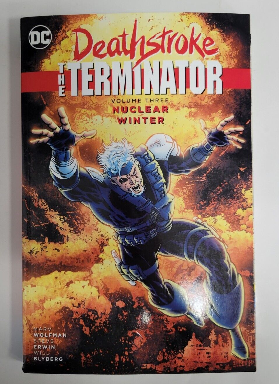 Deathstroke The Terminator - NUCLEAR WINTER Vol 3 - Graphic Novel TPB - DC