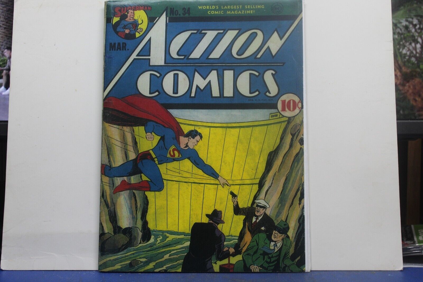 ACTION COMICS #34 REPRODUCTION COVER AND MANY PAGES 1941