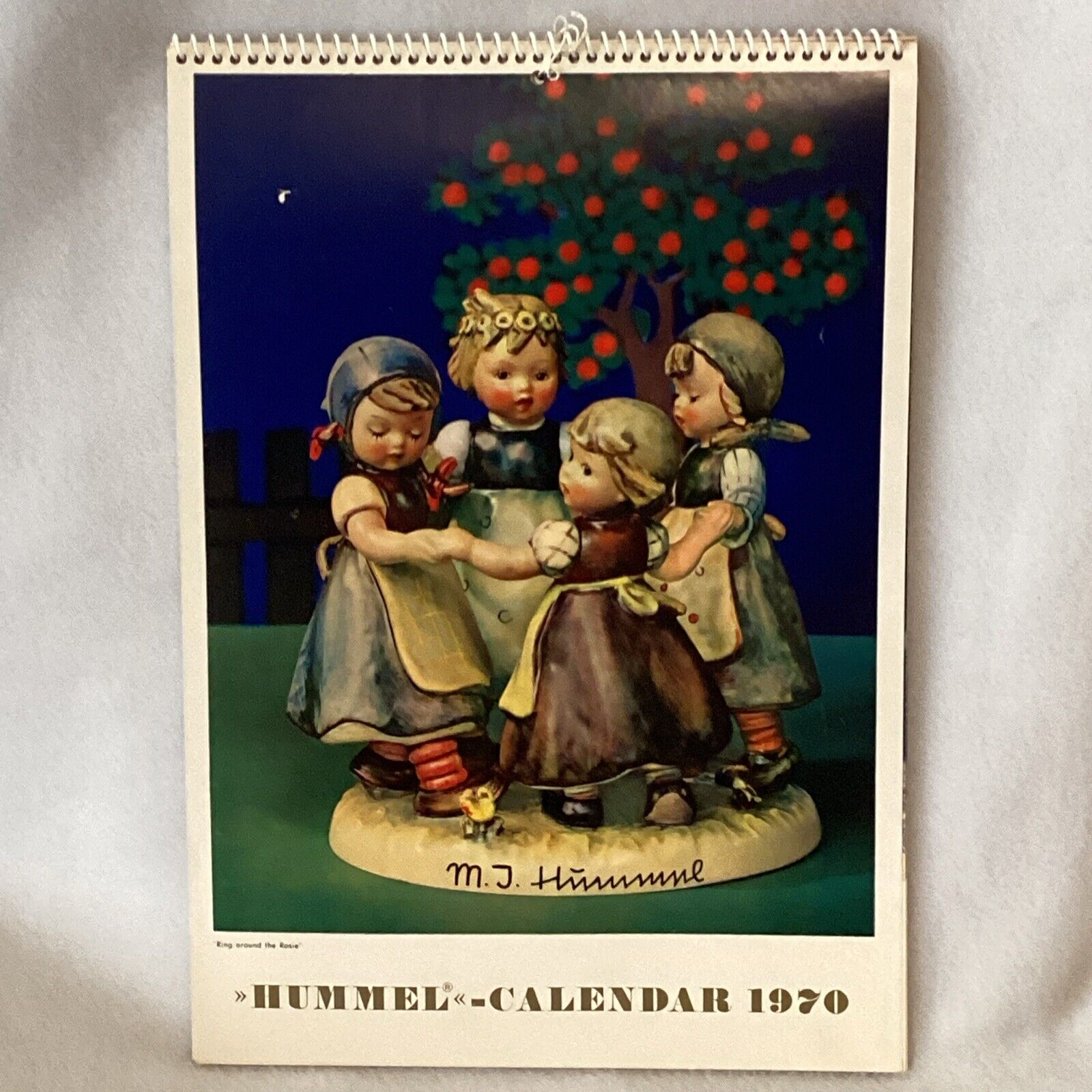 Vintage Goebel M.I. Hummel 1970 Figurine Illustrated Calendar