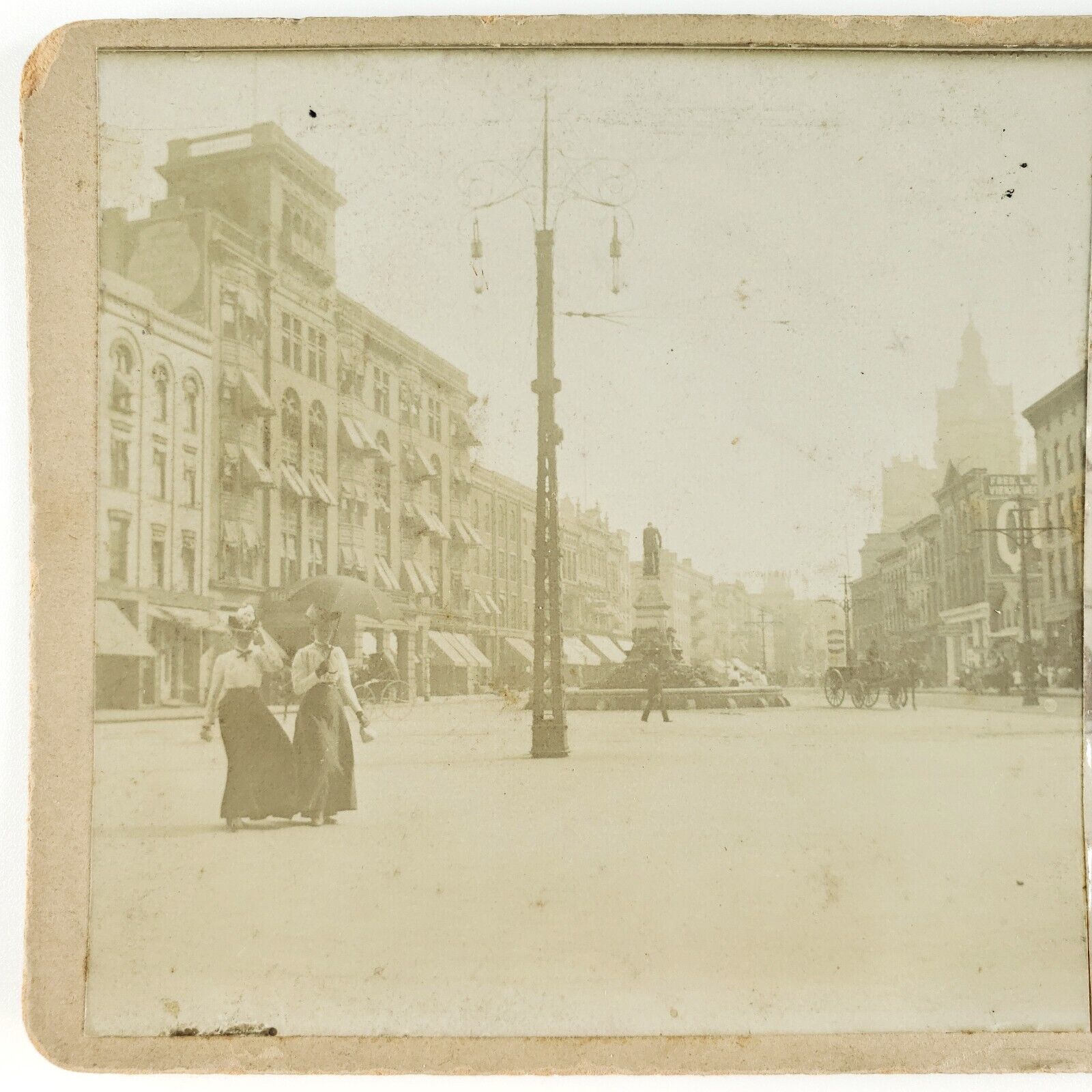 Water Street St Charles Hotel Stereoview c1880 Milwaukee Wisconsin Statue A2188