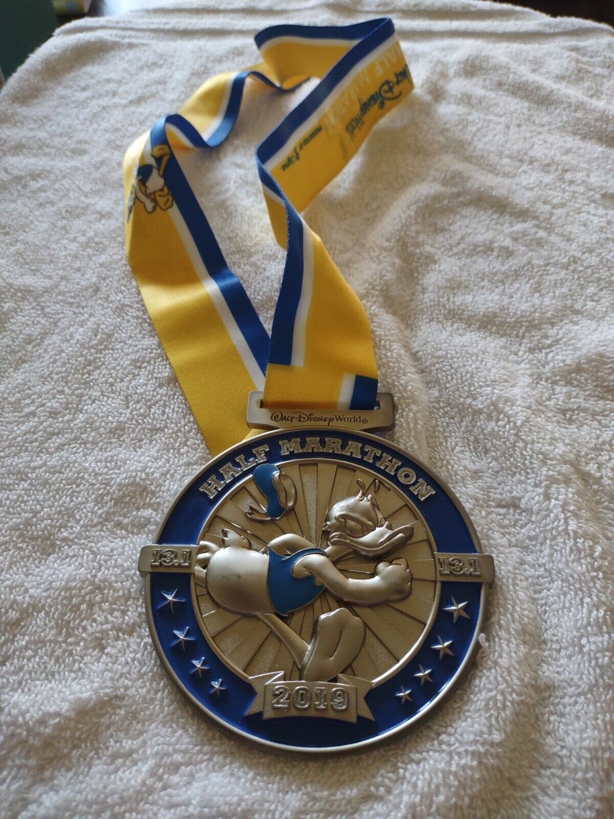 2019 Walt Disney World Donald 13.1 Half Marathon Medal