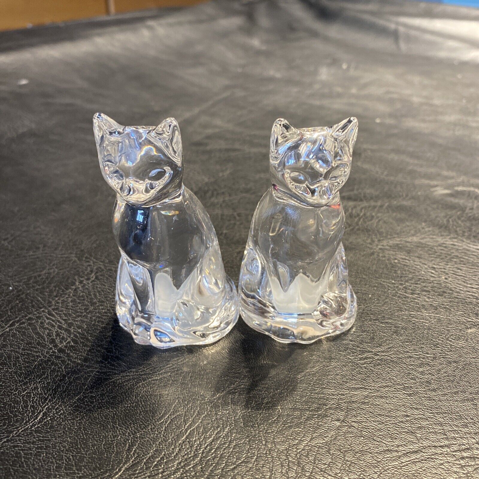 Vintage Clear Crystal Glass Figural Cat Salt and Pepper Shakers 