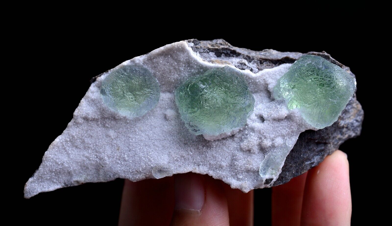 135g Natural Octahedral Independent Granular Green Fluorite Mineral  Specimen