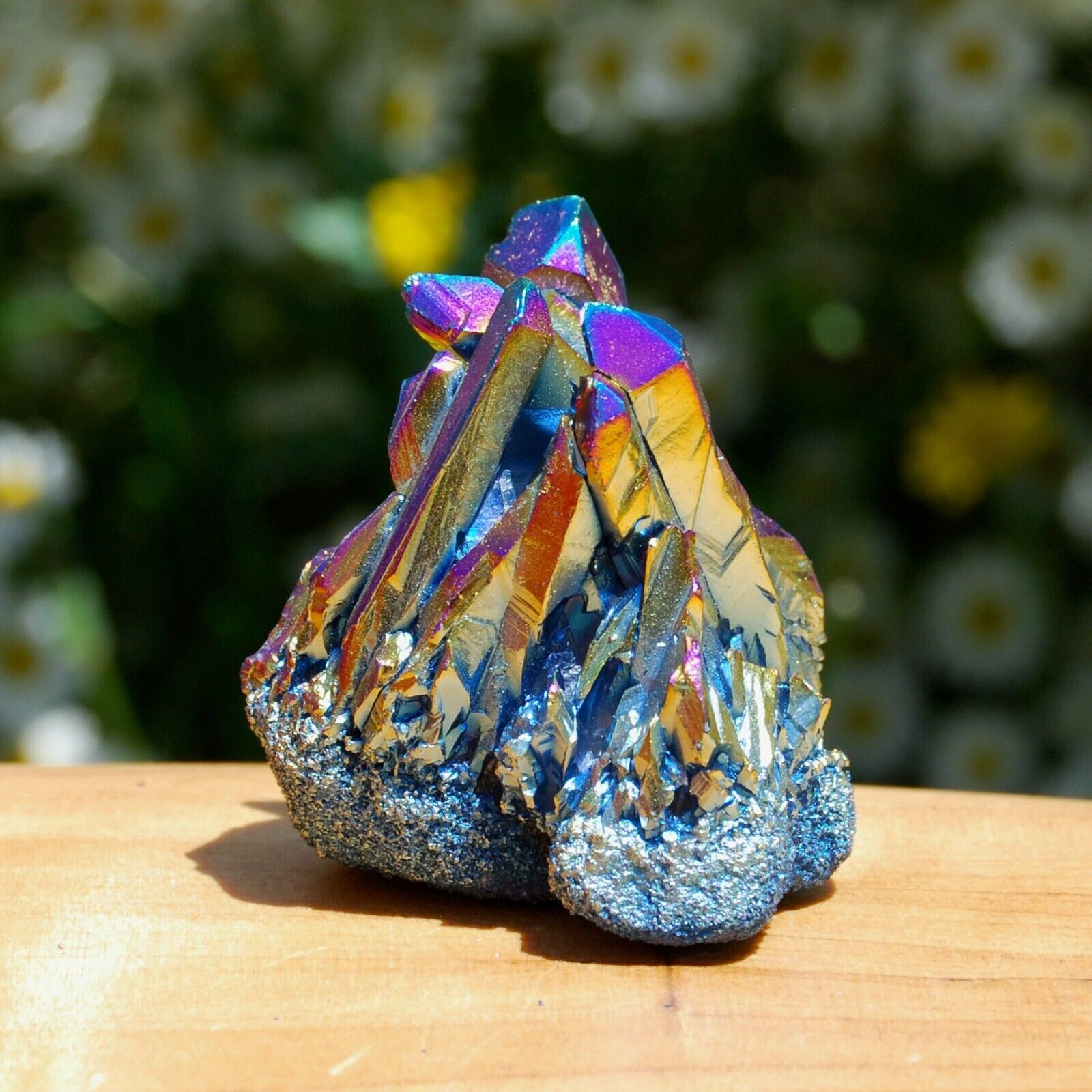 Titanium Quartz Cluster Stone Rainbow Crystal Specimen Mineral Desk Decoration