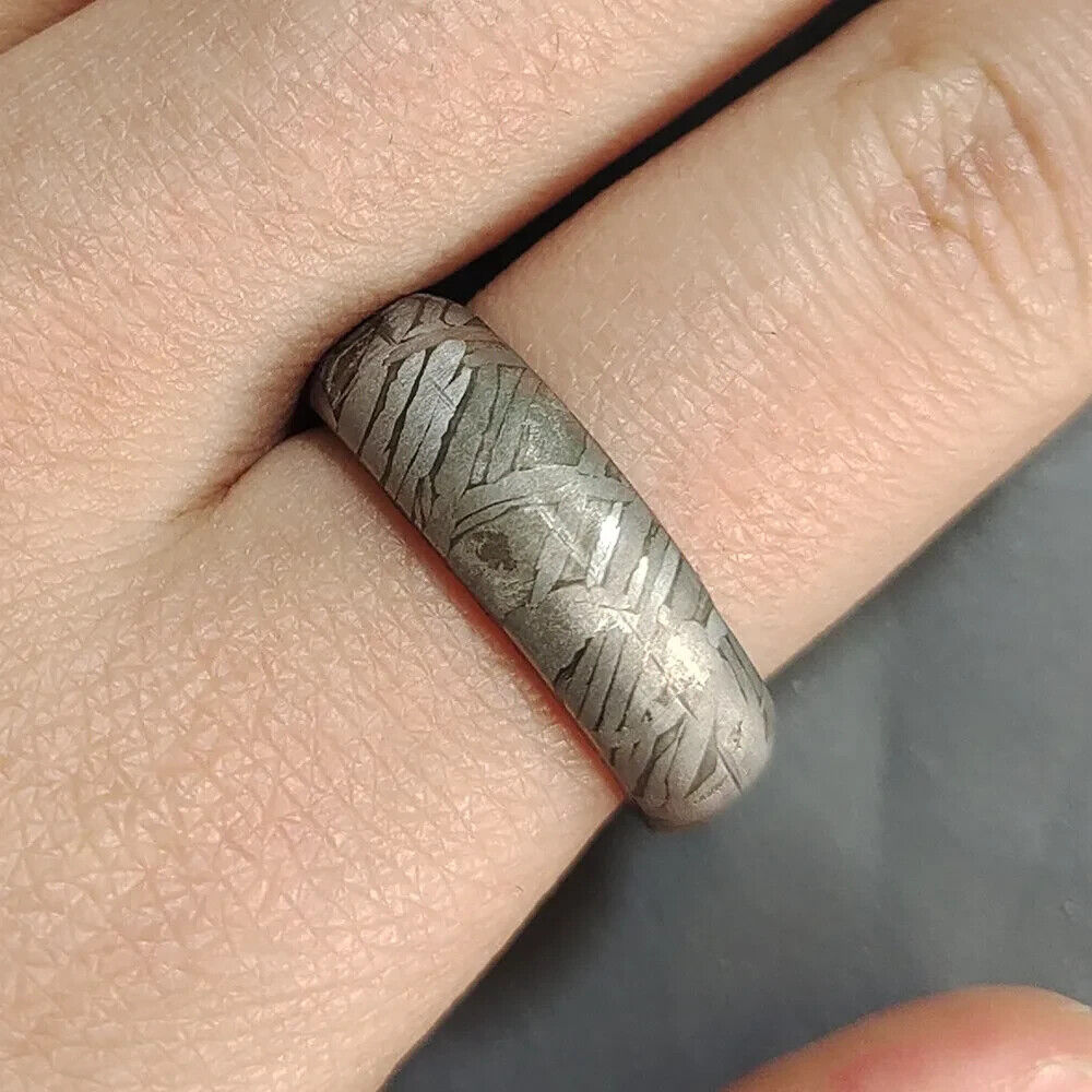 Muonionalusta meteorite ring Meteor Wedding Ring (You need a model after buying)